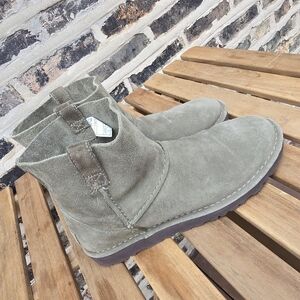 UGG Suede Ankle Boots in Olive Green